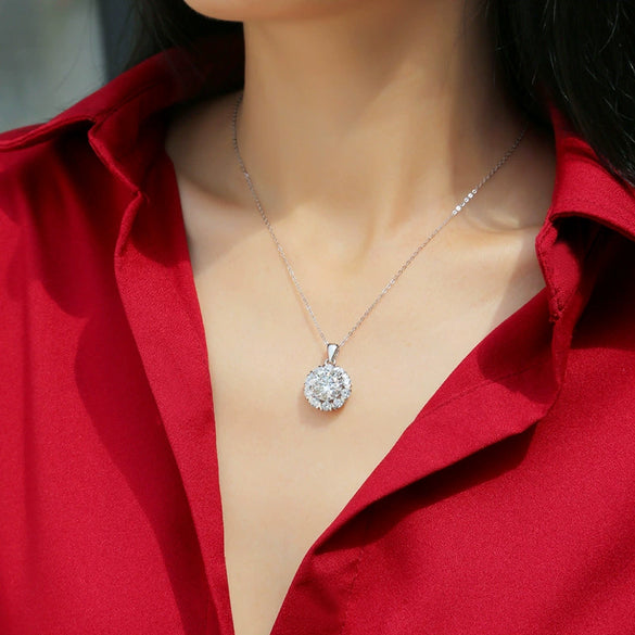 Wholesale 925 Silver Moissanite Romantic Snowflake Pendant Necklace With Ball Chain Electroplated For Women