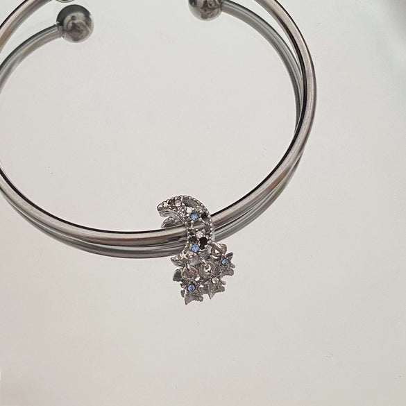 Wholesale Silver Plated Electroplated Planet Beads Star Picking Pendant Bracelet Necklace For Women