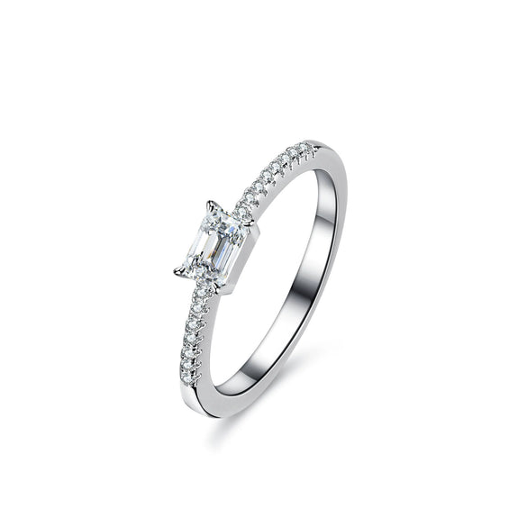 Wholesale 925 Silver Ring With Moissanite And Emerald Rectangular Geometric Design For Women
