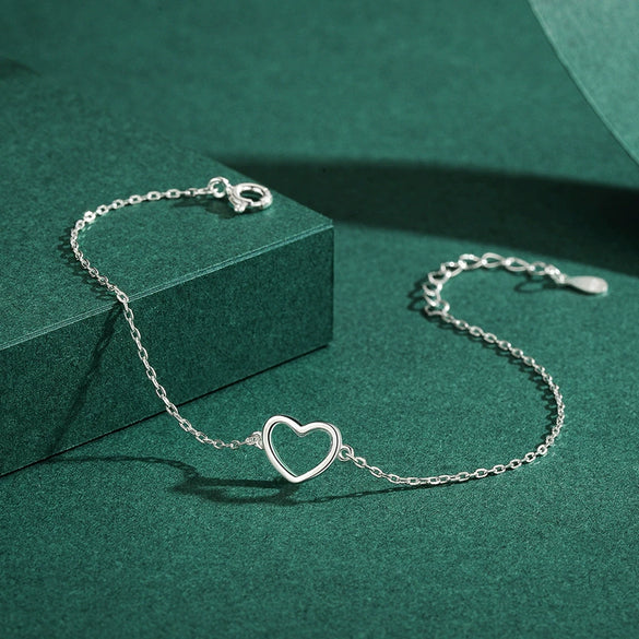 Wholesale 925 Silver Sweet Girl Heart Shaped Bracelet With Electroplating