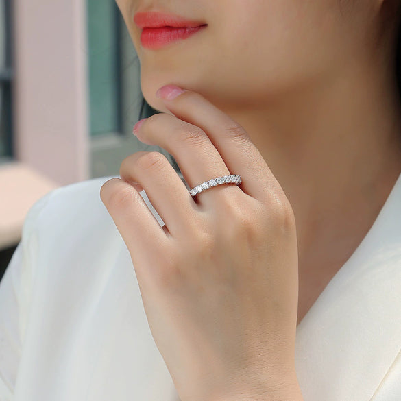 Wholesale 925 Silver Women's Fashion Geometric Moissanite Ring Set With Diamonds