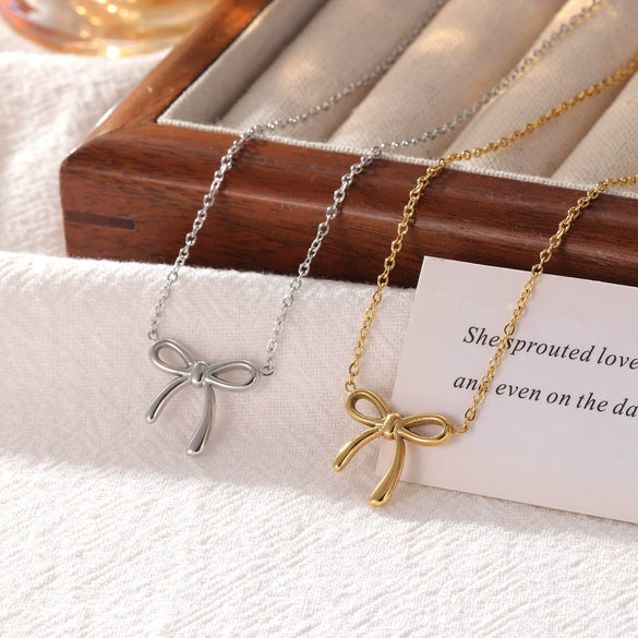 Wholesale Simple Bow Pattern Titanium Steel Electroplated Women's Pendant Necklace