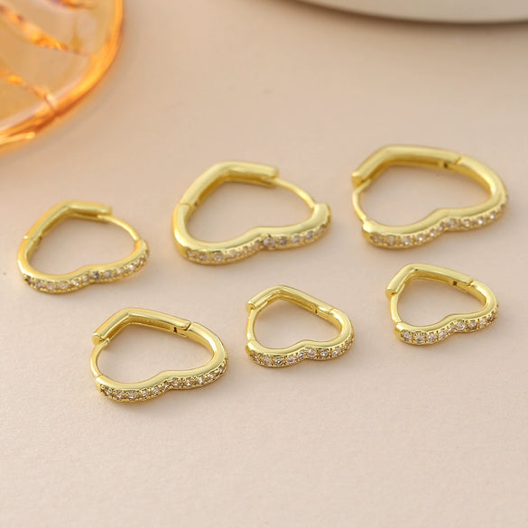 Wholesale Simple Copper Electroplated Heartshaped Diamondstudded Ear Clips Earrings For Women