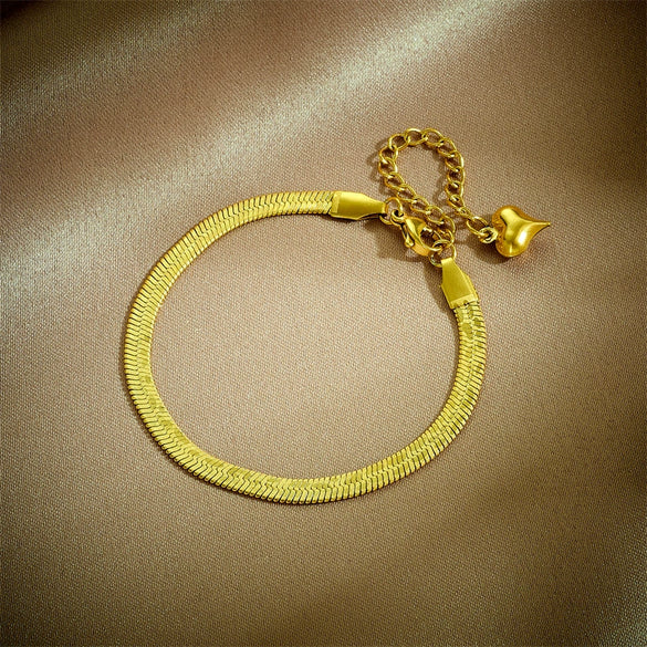Wholesale Simple Design Titanium Steel Gold Plated Woven Printed Snake Bone Chain Heart Shaped Collar Bracelet Metal Jewelry