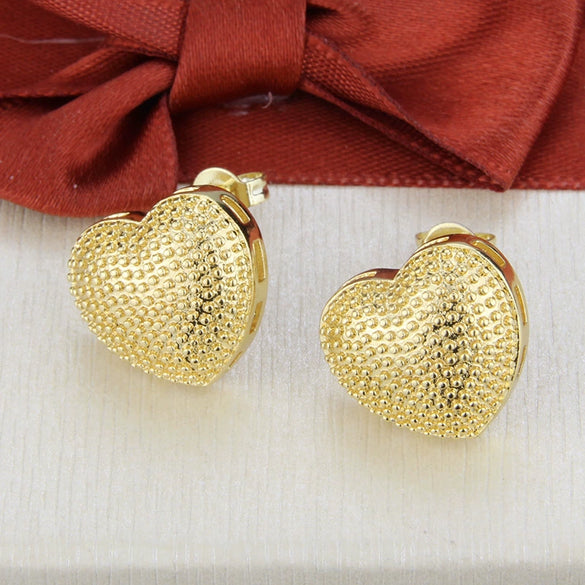 Wholesale Simple Electroplated Copper Heartshaped Fake Diamond Earrings Jewelry