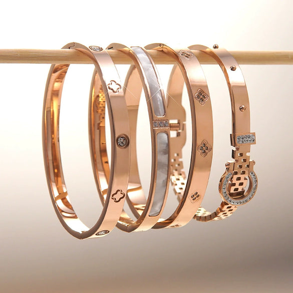 Wholesale Simple Elegant And Versatile Geometric Rose Gold Electroplated Stainless Steel Titanium Steel Bracelets Jewelry Accessories