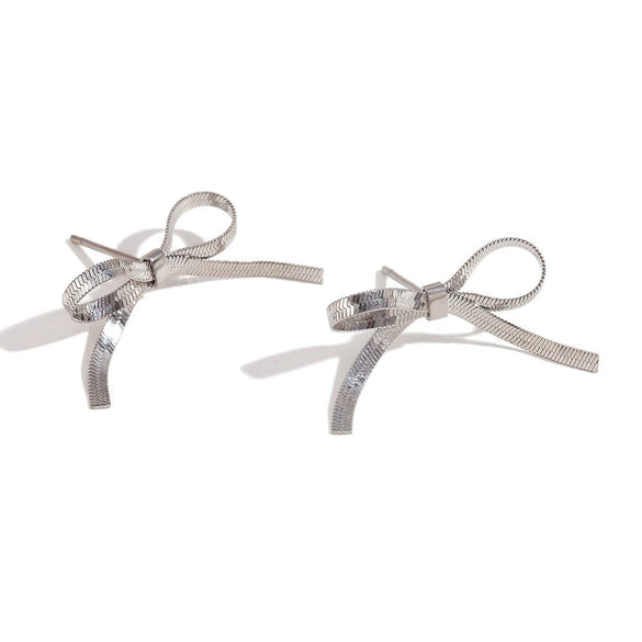 Wholesale Simple Elegant Stainless Steel 18K Gold Plated Niche Blade Chain Butterfly Bow Geometric Earrings For Women