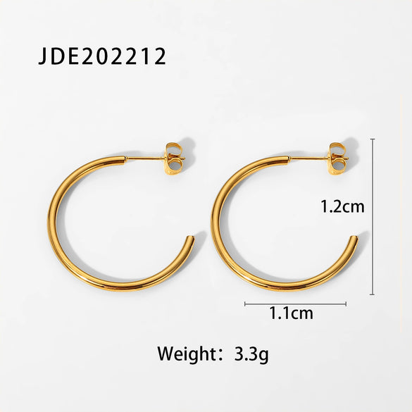 Wholesale Simple Fashion Earrings In Geometric Style Made Of 18K Gold Plated Stainless Steel For Women With Electroplating Treatment