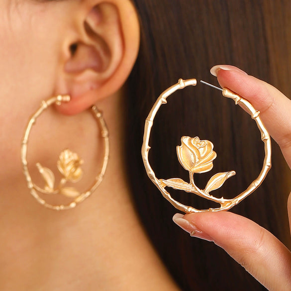 Wholesale Simple Fashion Rose Flower Earrings For Women Zinc Alloy Set With Diamonds