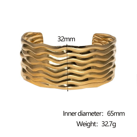 Wholesale Simple Fashionable Corrugated Glossy 18K Goldplated Stainless Steel Open Bracelet That Does Not Fade