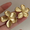 Wholesale Simple Geometric Alloy Earrings With Diamond Hollow Design And Electroplating For Women