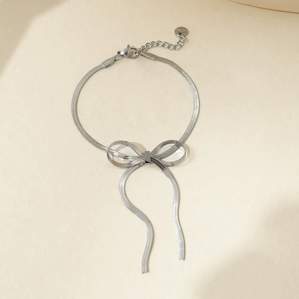 Wholesale Simple Geometric Bow Design Electroplated Titanium Steel Snake Bone Chain Bracelet For Women