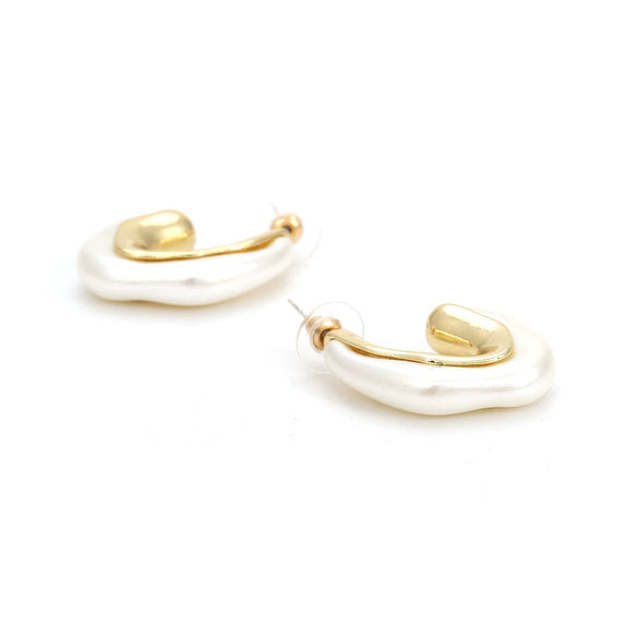 Wholesale Simple Geometric C Shaped Pearl Earrings For Elegant Female Retro And Fashion Transparent Design