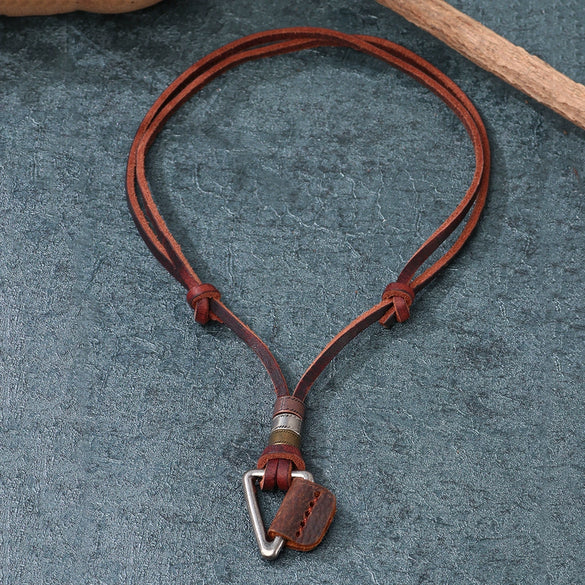 Wholesale Simple Geometric Coin Pendant Necklace Jewelry With Alloy Pendant Cowhide Wax Rope Weaving Chain And Polishing Treatment For Unisex