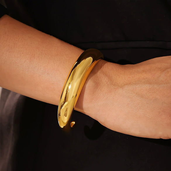 Wholesale Simple Geometric Crescentshaped Cshaped Open Cast Glossy Electroplated Titanium Steel Bracelet For Women