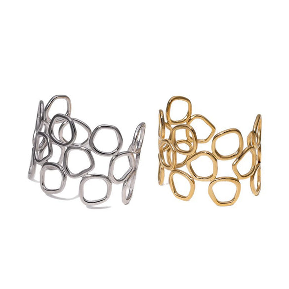 Wholesale Simple Geometric Electroplated Stainless Steel Hollow Circle Wide Bracelet For Women