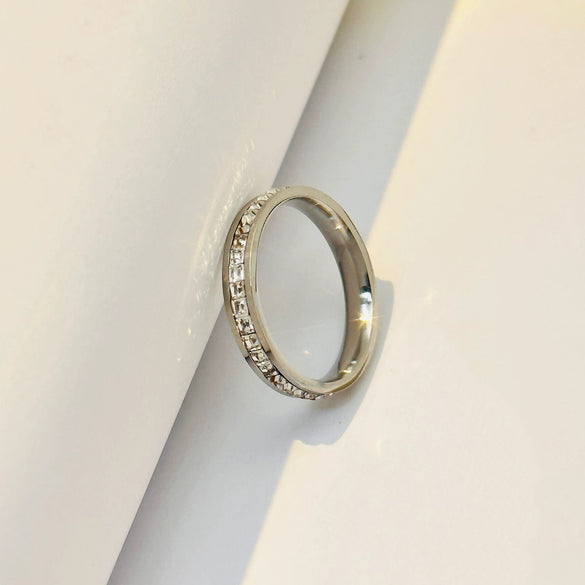 Wholesale Simple Geometric Electroplated Titanium Steel Couple Ring Jewelry For Men And Women