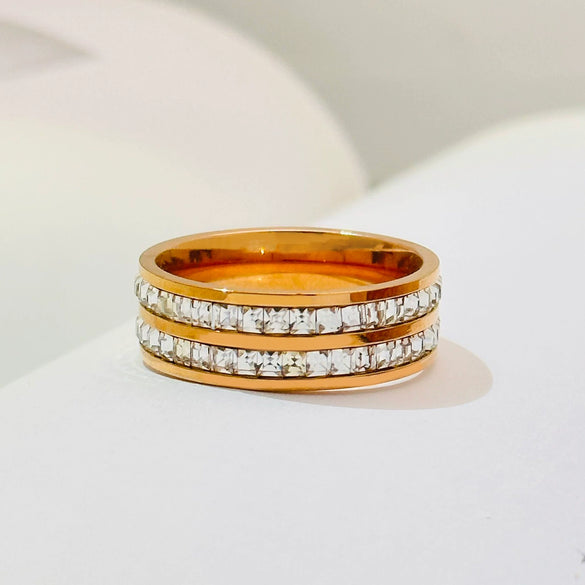 Wholesale Simple Geometric Electroplated Titanium Steel Couple Ring Jewelry For Men And Women