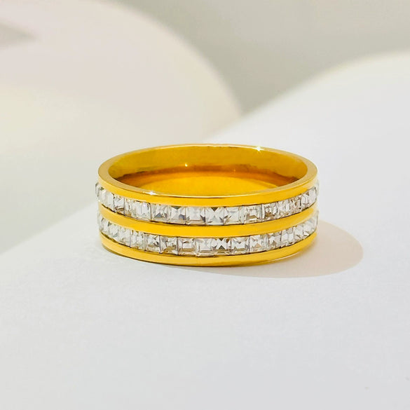 Wholesale Simple Geometric Electroplated Titanium Steel Couple Ring Jewelry For Men And Women