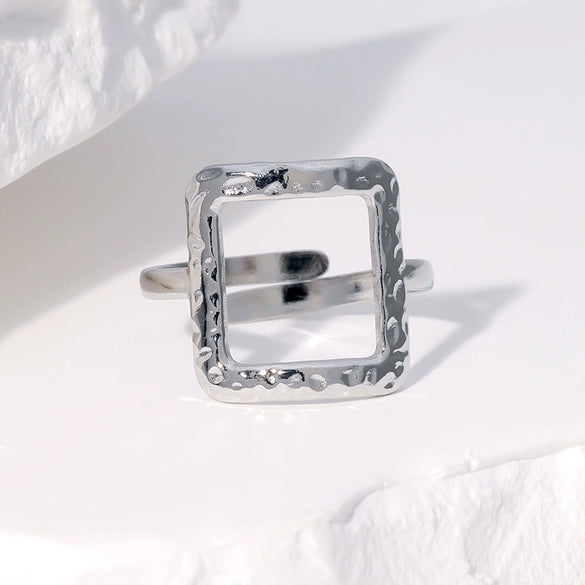 Wholesale Simple Geometric Gold Electroplated Stainless Steel Ring Hand Jewelry For Women