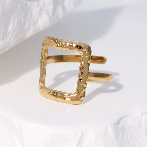 Wholesale Simple Geometric Gold Electroplated Stainless Steel Ring Hand Jewelry For Women
