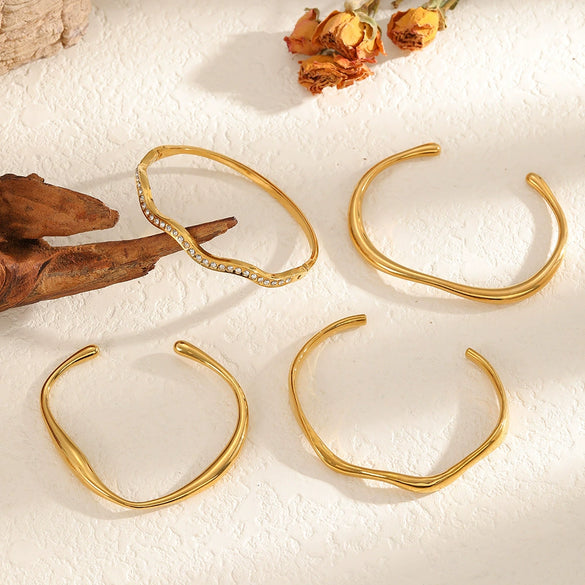 Wholesale Simple Geometric 18K Goldplated Stainless Steel Adjustable Opening Waveshaped Bracelet Accessories