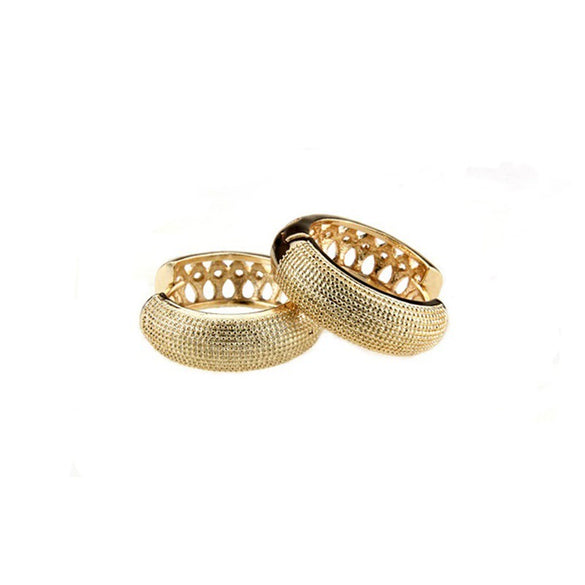 Wholesale Simple Geometric Round Hollow Copper Earrings With Gold Plated Electroplating For Women