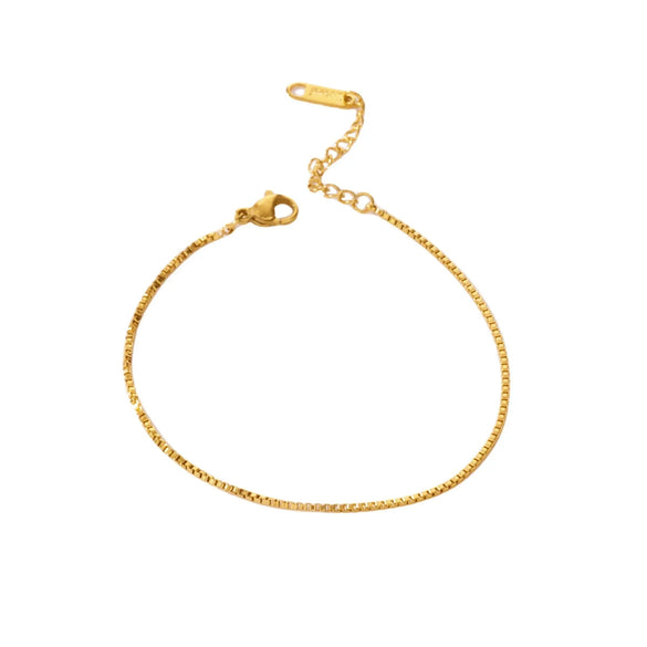 Wholesale Simple Geometric Stainless Steel 18K Gold Plated Women's Bracelet With Twist Snake Bone Chain