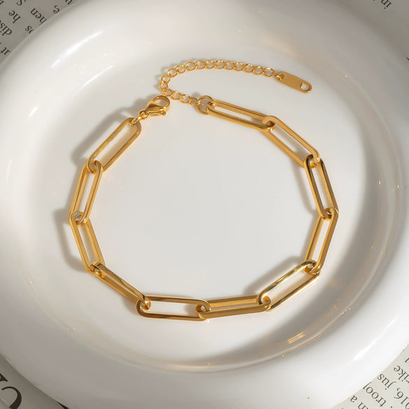 Wholesale Simple Ladies Stainless Steel Cross Chain Bracelet With Pvd Furnace Vacuum Real Gold Plating And Niche Geometric Design
