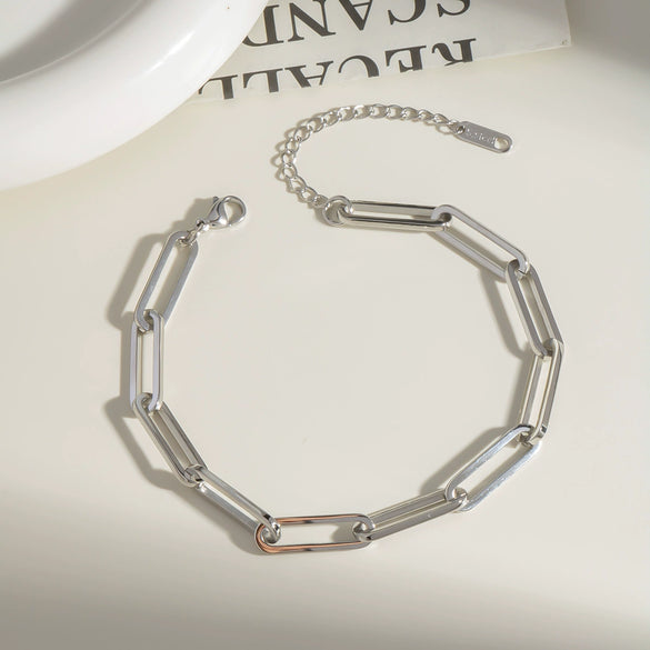 Wholesale Simple Ladies Stainless Steel Cross Chain Bracelet With Pvd Furnace Vacuum Real Gold Plating And Niche Geometric Design