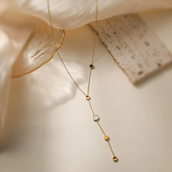 Wholesale Simple Light Luxury Geometric Stainless Steel 18K Gold Plated Love Pendant Necklace For Women