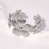 Wholesale Simple Retro Fivepetal Flower Stainless Steel Electroplated Women's Bracelet