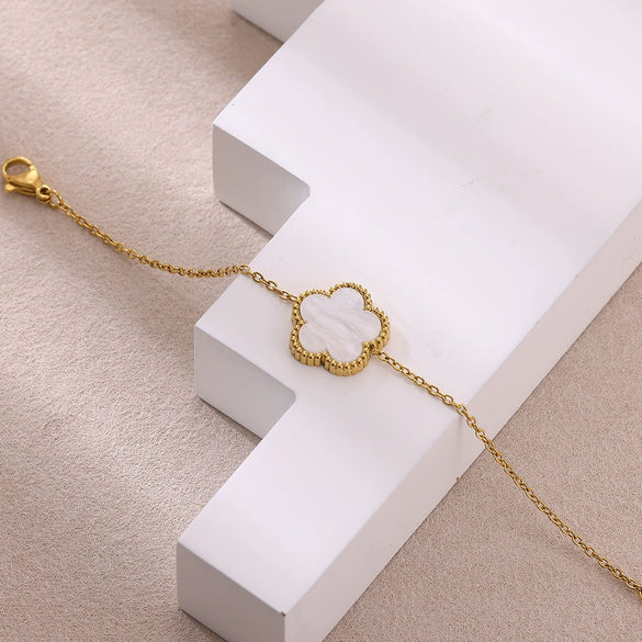 Wholesale Simple Stainless Steel Gold Electroplated Leaf Shape Bracelet For Couples And Women