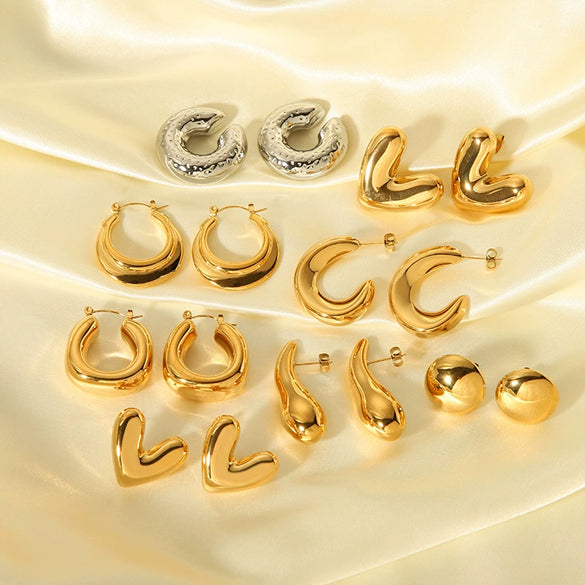 Wholesale Simple Stainless Steel Heartshaped Love Earrings For Women With 18K Gold Plated Vacuum Real Gold Electroplating In Pvd Furnace In Ins Fashion
