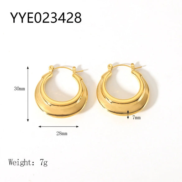 Wholesale Simple Stainless Steel Heartshaped Love Earrings For Women With 18K Gold Plated Vacuum Real Gold Electroplating In Pvd Furnace In Ins Fashion