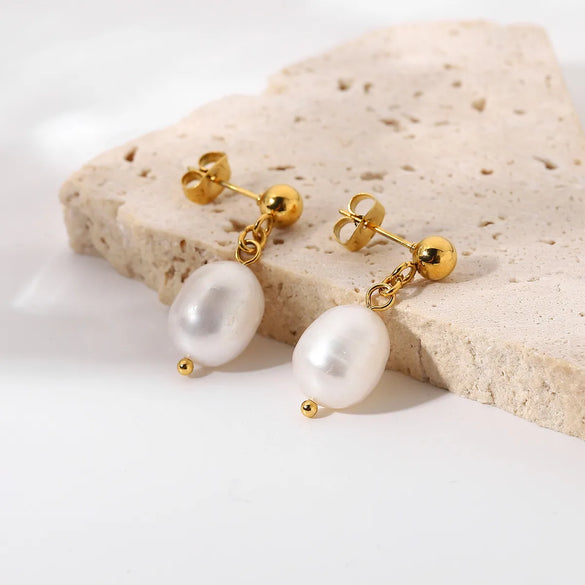 Wholesale Simple Stainless Steel Pearl Pendant Earrings Nihaojewelry