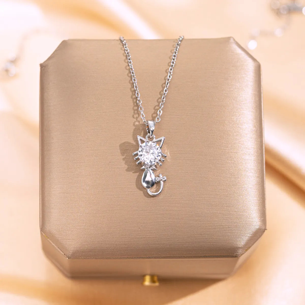 Wholesale Simple Style Cat Titanium Steel Plating Inlay Silver Plated Zircon Pendant Necklace