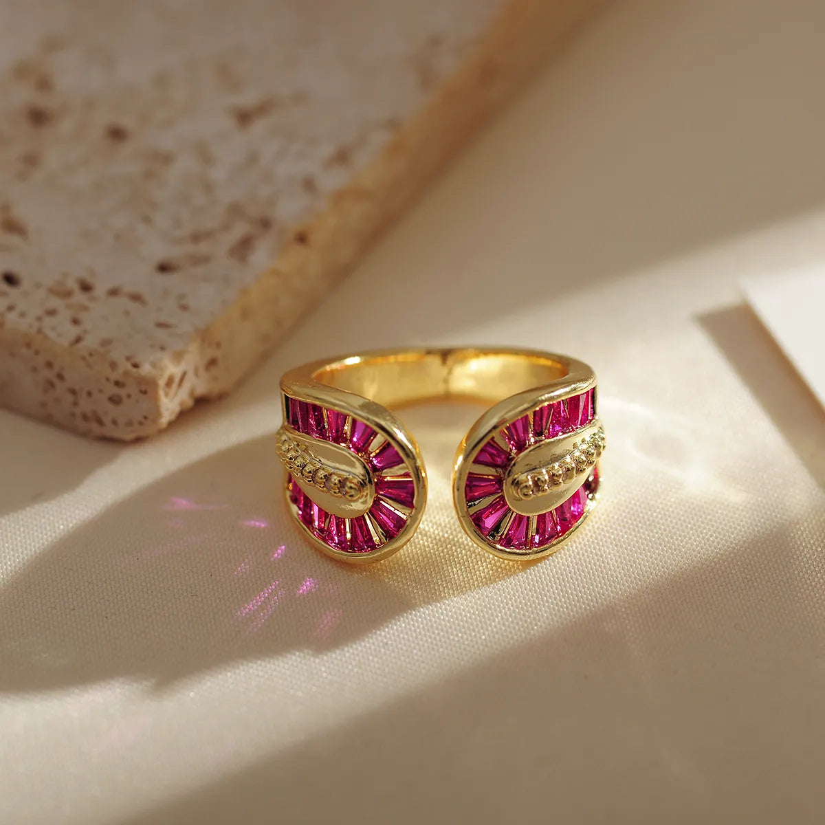 Wholesale Simple Style Classic Style Color Block Copper Plating Inlay Gold Plated Zircon Rings