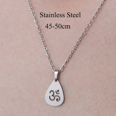 Wholesale Simple Style Devil's Eye Hand Stainless Steel Titanium Steel Polishing Plating Pendant Necklace