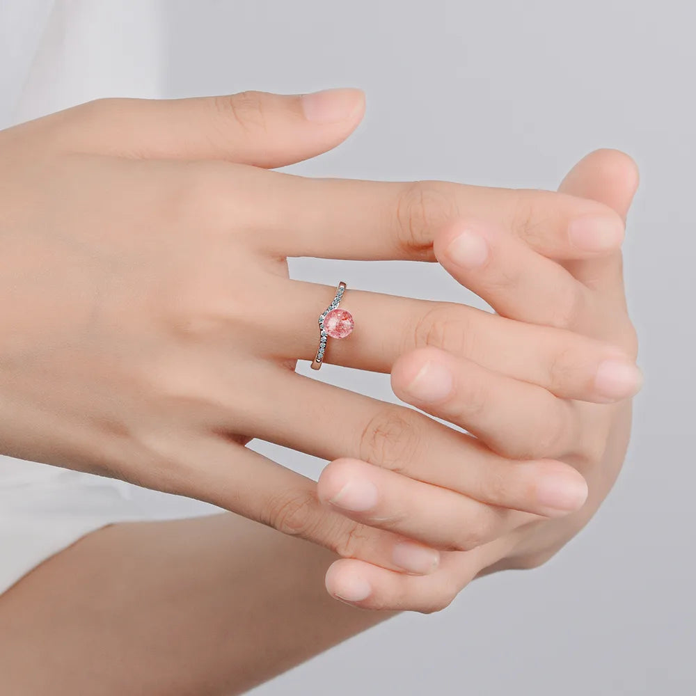 Wholesale Simple Style Geometric Copper Inlay White Gold Plated Strawberry Quartz Adjustable Ring