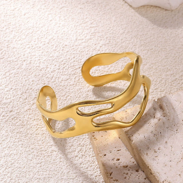 Wholesale Simple Style Irregular Circle Stainless Steel Goldplated Women's Bracelet