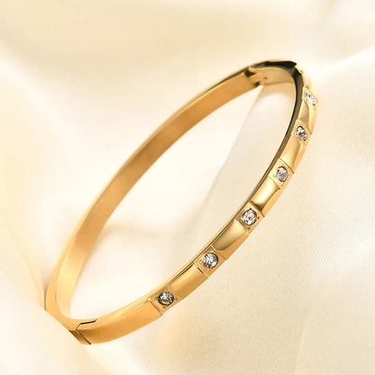 Wholesale Simple Style Round Stainless Steel Plating Inlay 18k Gold Plated Zircon Bangle