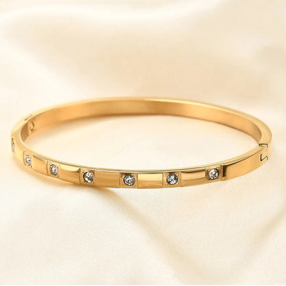 Wholesale Simple Style Round Stainless Steel Plating Inlay 18k Gold Plated Zircon Bangle