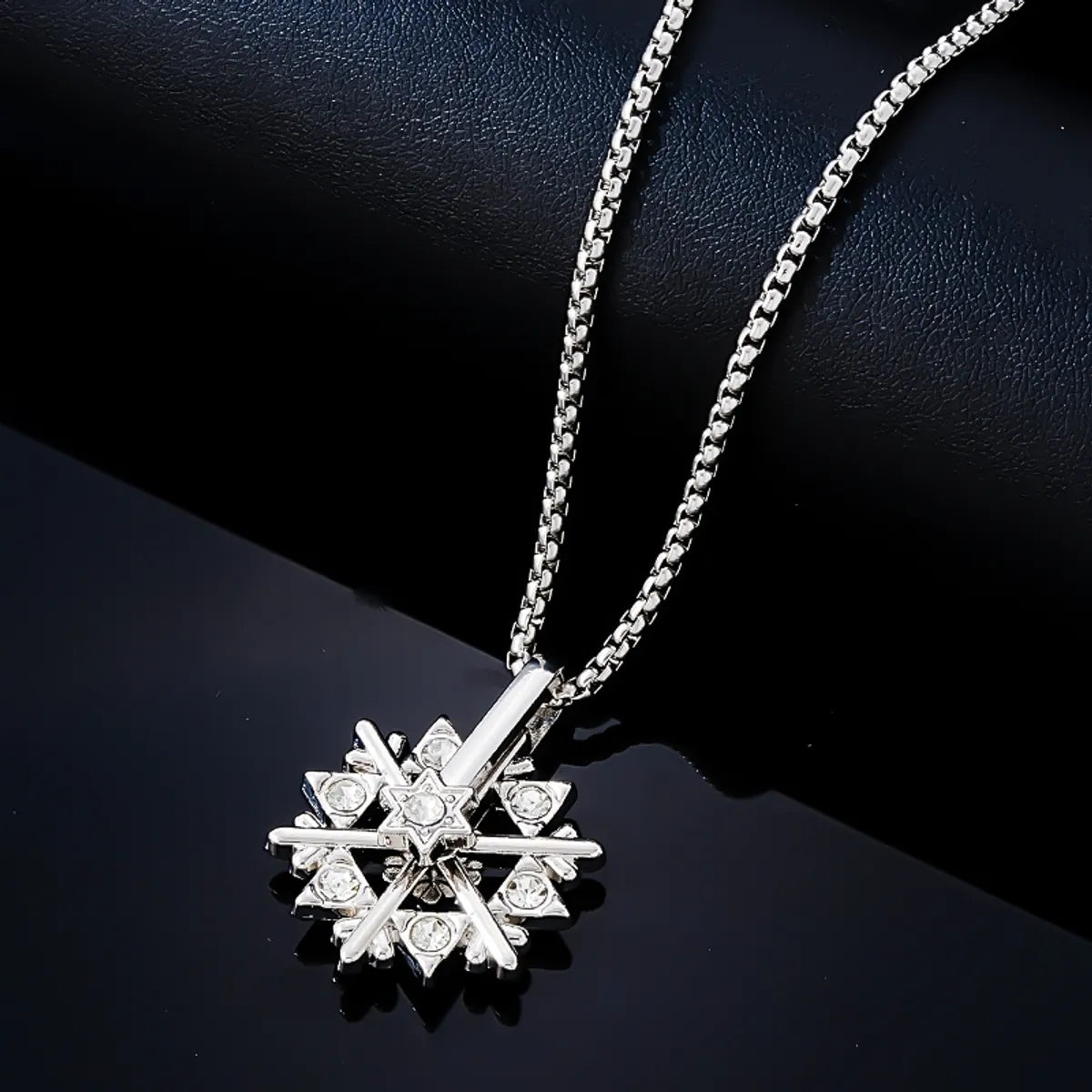 Simple Style Snowflake Stainless Steel Alloy Titanium Steel Plating Inlay Zircon Silver Plated Necklace Pendant