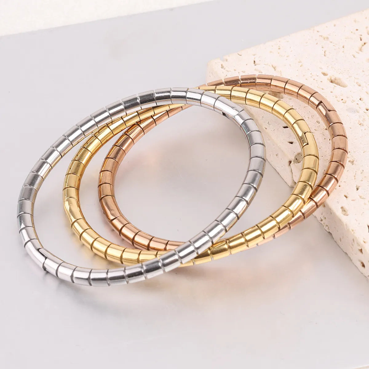 Wholesale Simple Style Solid Color Stainless Steel Plating Gold Plated Bangle