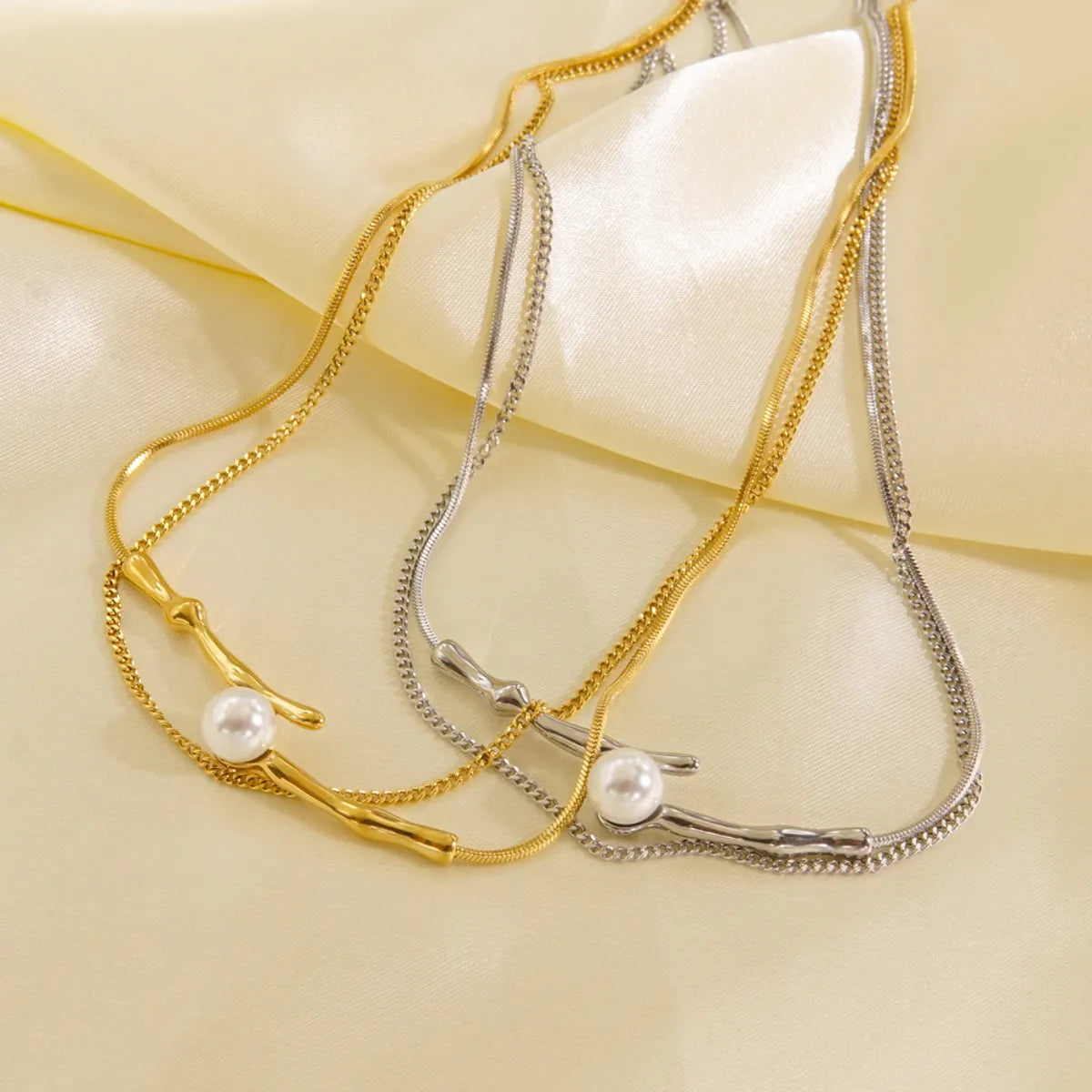 Wholesale Simple Style Solid Color Stainless Steel Titanium Steel Plating Gold Plated Necklace