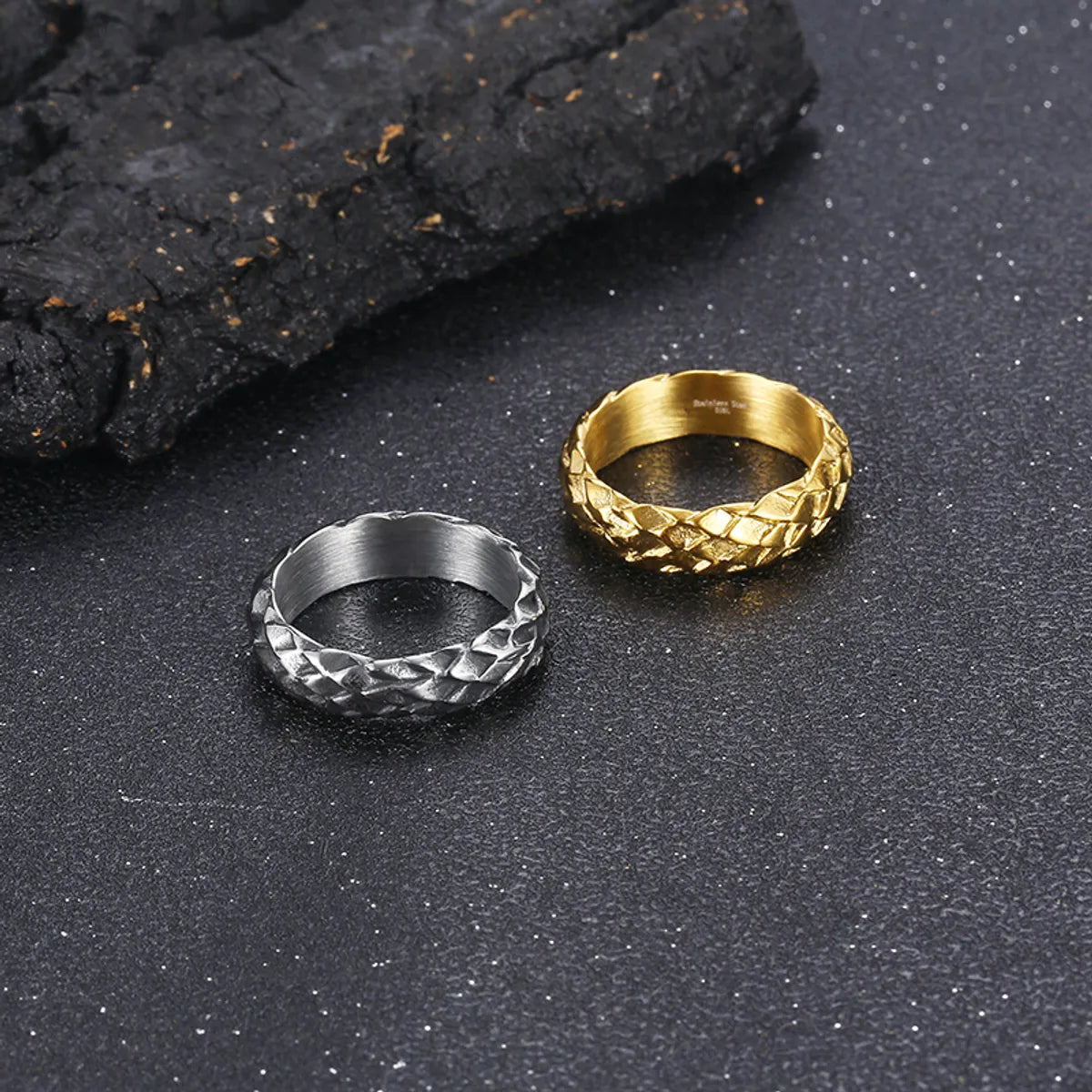 Wholesale Simple Style Solid Color Titanium Steel Polishing Rings