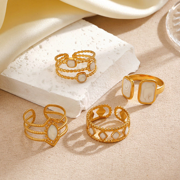 Wholesale Simple Style Stainless Steel White Oil Drop Round Ring For Women With Geometric Pattern And Electroplating