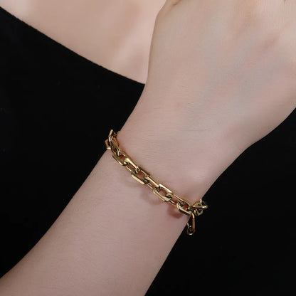 Simple Style Streetwear Solid Color 304 Stainless Steel Titanium Steel 18K Gold Plated Bracelets In Bulk