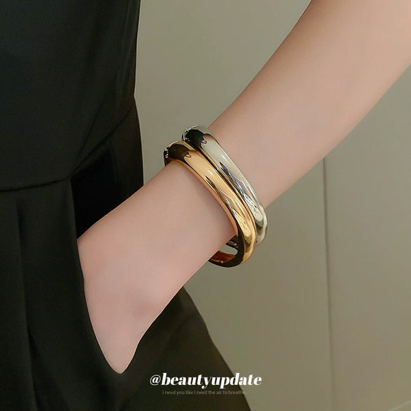 Wholesale Simple Temperament High Sense Light Luxury Niche Cold Wind Alloy Electroplated Bracelet
